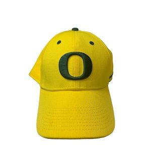 Oregon Ducks Yellow Hat NCAA Nike Adjustable Hat Cap Adult College Yellow Hat